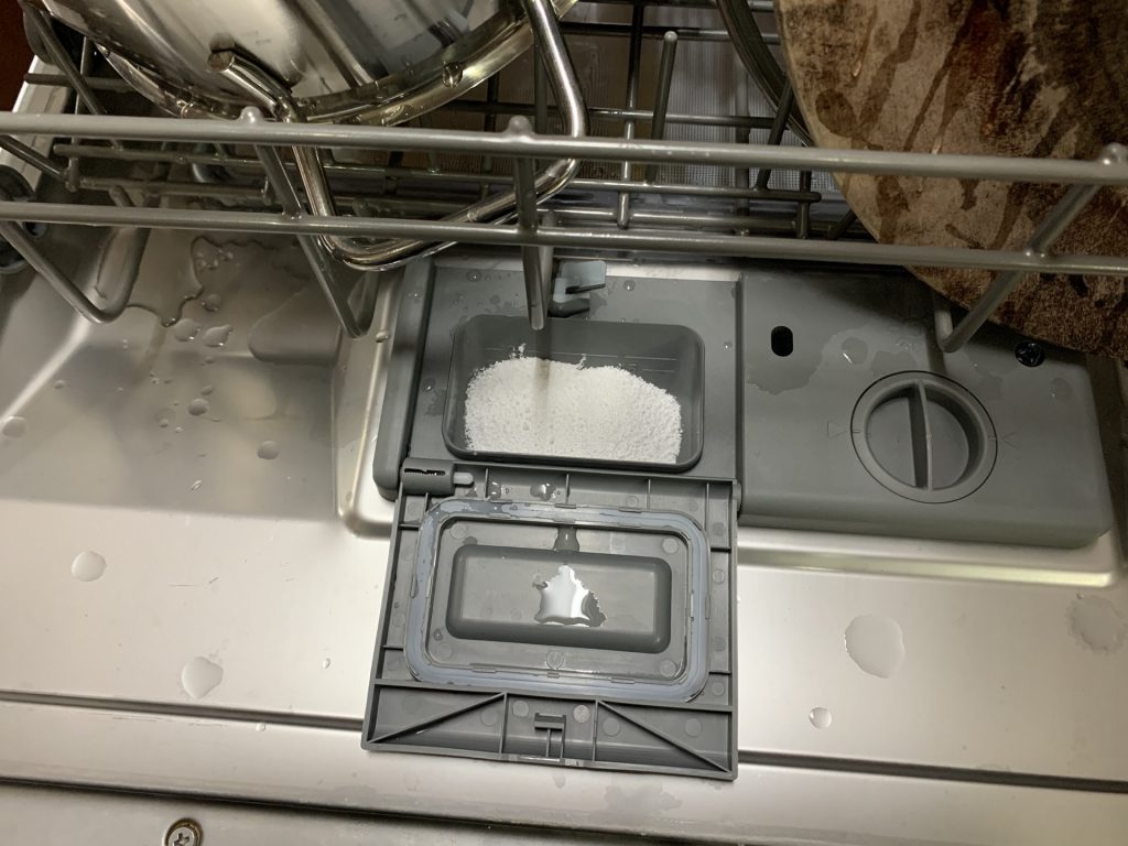 Review máy rửa bát Electrolux ESF6010BW 8 bộ nhỏ gọn