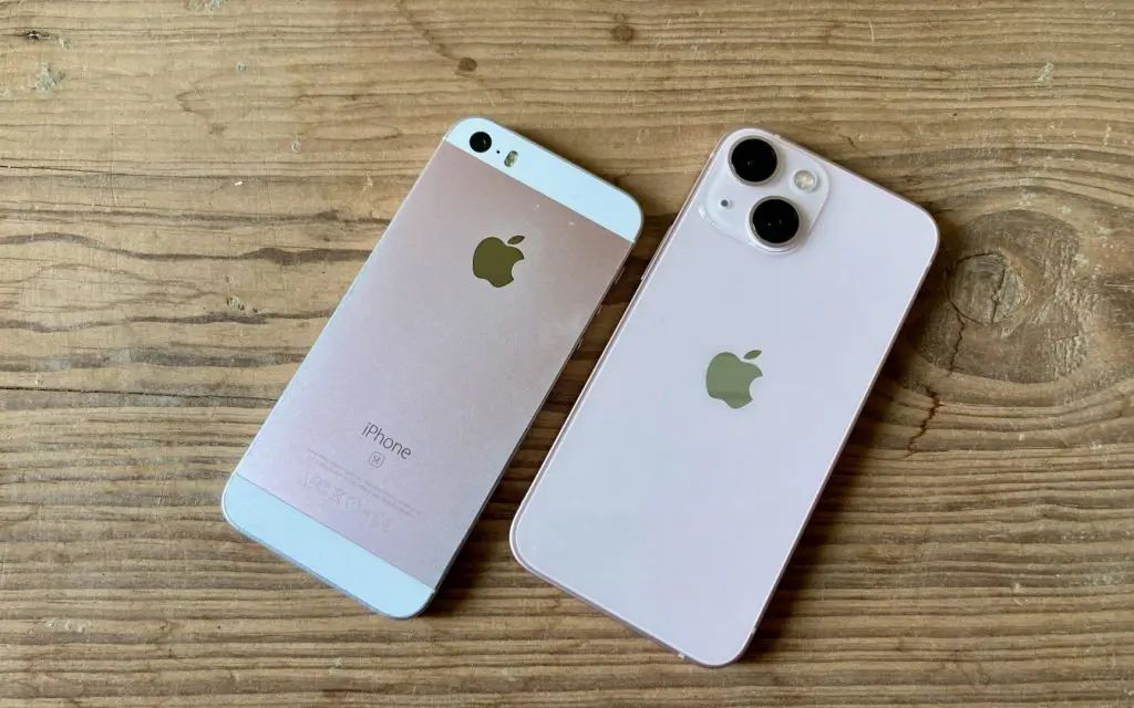 1. So sánh kích thước và thiết kế iPhone 13 mini với các mẫu iPhone khác