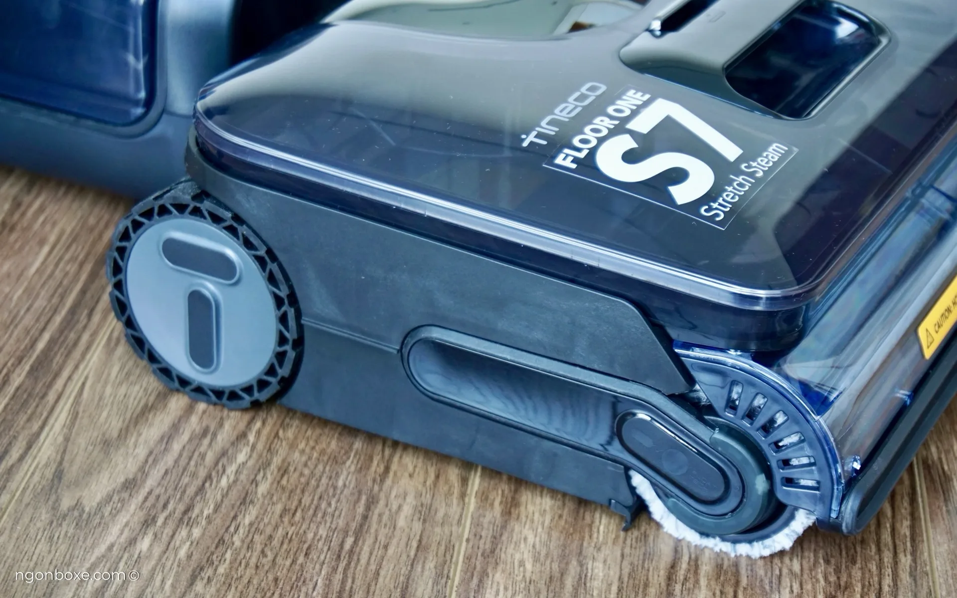 tineco-floor-one-s7-stretch-steam
