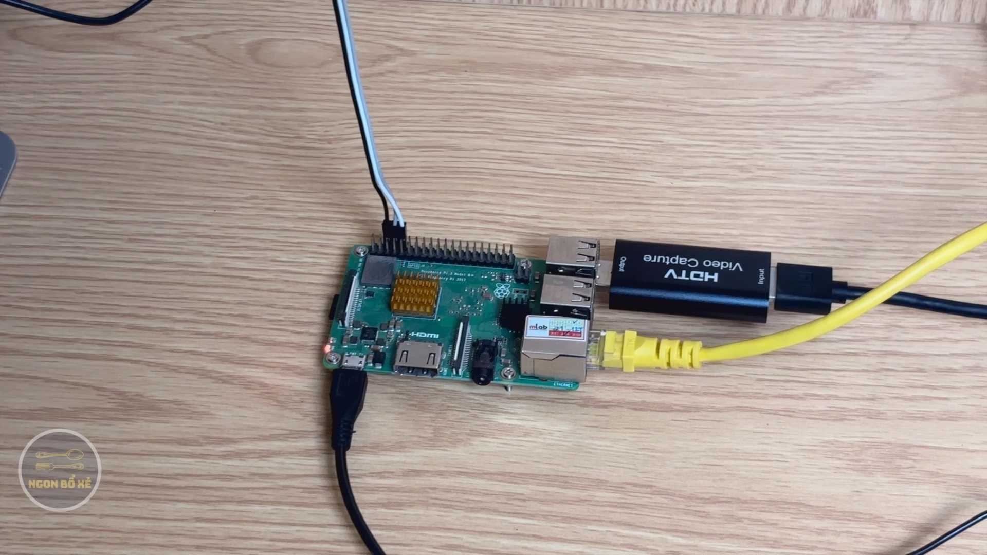 ngon-bo-xe-diy-pi-kvm